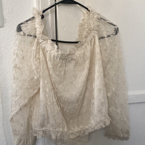 Express nwt cream lace top L - Picture 3 of 5
